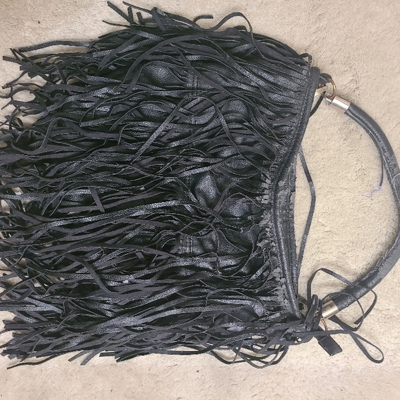 Black Purse with Tassle Details - Picture 3 of 3